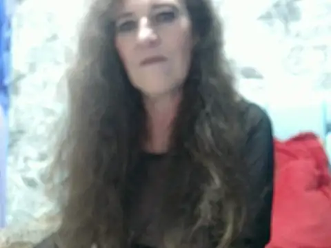 chanel-lam online show from 13, 11, 2025