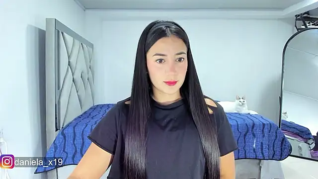 Snapshot of Daniela_x19 chatting on 7, 2, 2026 Daniela x19 online show from 7, 2, 2026