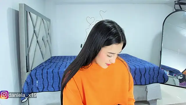 Snapshot of Daniela_x19 chatting on 24, 2, 2026 Daniela x19 online show from 24, 2, 2026