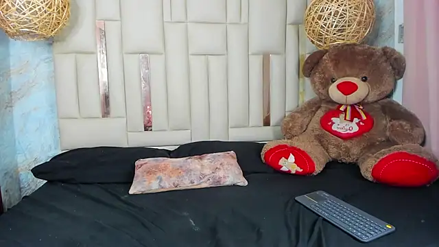 Dixiebelle online show from 1, 3, 2026