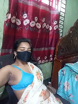 Cute Couple59 online show from 13, 6, 2026