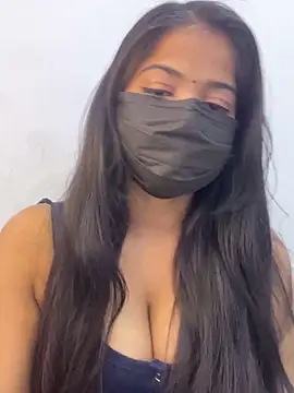 Rihana 01 online show from 19, 12, 2025