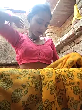 Snapshot of R_Roshni chatting on 27, 3, 2026 R Roshni online show from 27, 3, 2026