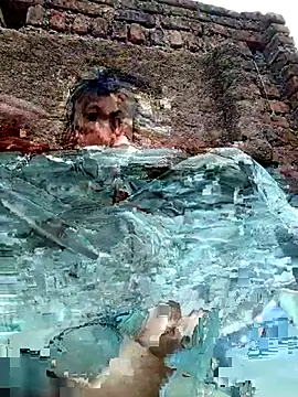 Snapshot of R_Roshni chatting on 7, 4, 2026 R Roshni online show from 7, 4, 2026