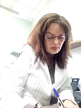 ValeriaLove43211 online show from 12, 11, 2025