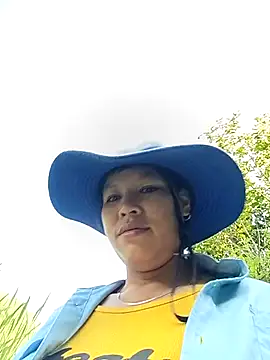 Snapshot of callistra chatting on 14, 5, 2026 callistra online show from 14, 5, 2026