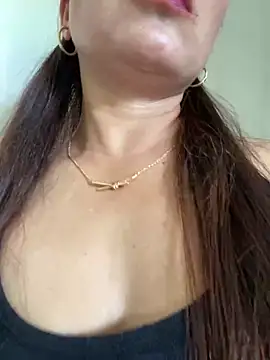 Snapshot of Milky-milk chatting on 22, 4, 2026 Milky-milk online show from 22, 4, 2026