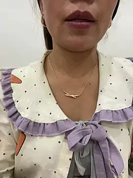 Snapshot of Milky-milk chatting on 22, 4, 2026 Milky-milk online show from 22, 4, 2026