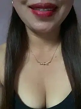 Snapshot of Milky-milk chatting on 26, 4, 2026 Milky-milk online show from 26, 4, 2026
