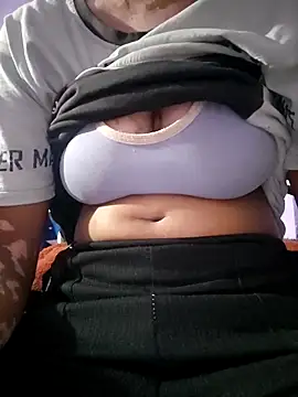 sweet simmi online show from 7, 11, 2025