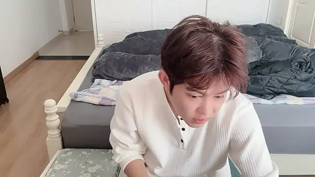 xlong00099 online show from 25, 11, 2025