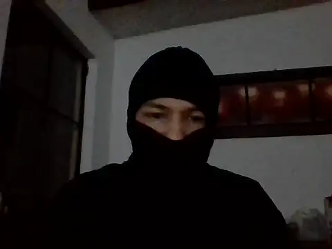 Snapshot of El_awo_ chatting on 21, 9, 2025 El awo online show from 21, 9, 2025