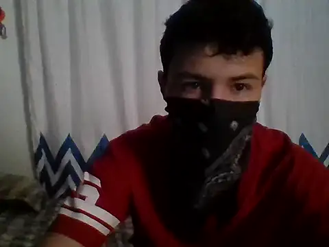 Snapshot of El_awo_ chatting on 23, 9, 2025 El awo online show from 23, 9, 2025