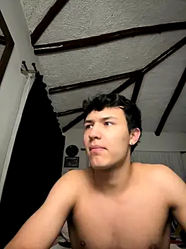 Snapshot of El_awo_ chatting on 16, 10, 2025 El awo online show from 16, 10, 2025