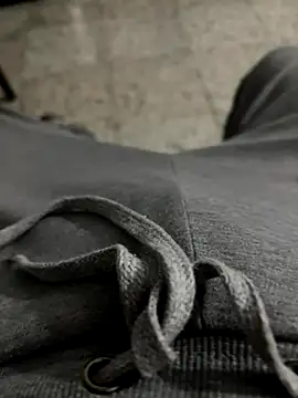 Snapshot of El_awo_ chatting on 28, 10, 2025 El awo online show from 28, 10, 2025