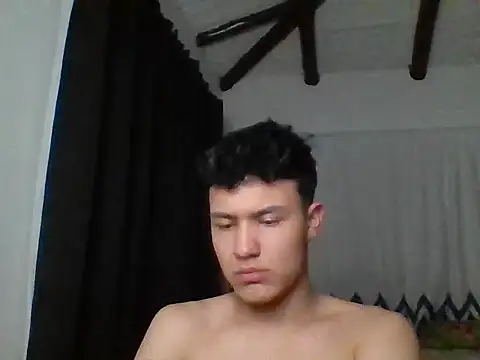 Snapshot of El_awo_ chatting on 3, 11, 2025 El awo online show from 3, 11, 2025