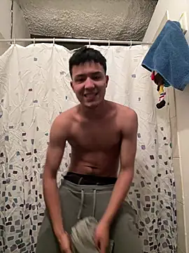 Snapshot of El_awo_ chatting on 4, 3, 2026 El awo online show from 4, 3, 2026