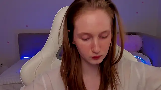 CrystalSoul  online show from 28, 11, 2025