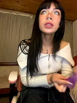 Snapshot of ninacaat chatting on 25, 9, 2025 ninacaat online show from 25, 9, 2025