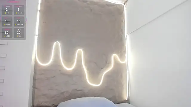 Snapshot of Naomy_gyal chatting on 18, 10, 2025 Naomy gyal online show from 18, 10, 2025