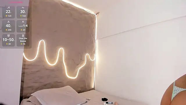 Snapshot of Naomy_gyal chatting on 20, 10, 2025 Naomy gyal online show from 20, 10, 2025