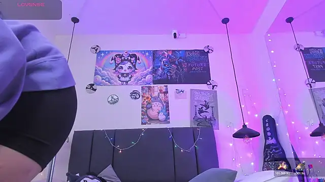 SabrinaV  online show from 11, 4, 2026