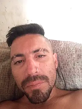 Snapshot of Lionardovssf35 chatting on 20, 12, 2025 Lionardovssf35 online show from 20, 12, 2025