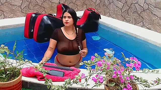 Selenegomezz online show from 1, 12, 2025