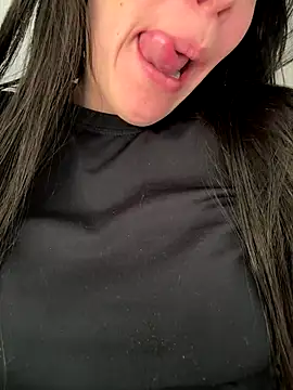 Snapshot of Carolinedanger chatting on 20, 10, 2025 Carolinedanger online show from 20, 10, 2025