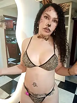 Lina 444 online show from 31, 10, 2025