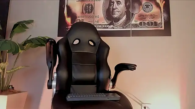 chrizmacgregor online show from 3, 2, 2026