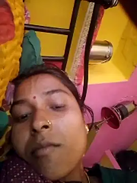 Snapshot of Hot_reshmaji chatting on 31, 3, 2026 Hot reshmaji online show from 31, 3, 2026