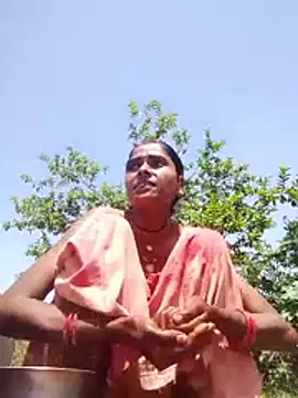 Snapshot of Hot_reshmaji chatting on 11, 4, 2026 Hot reshmaji online show from 11, 4, 2026