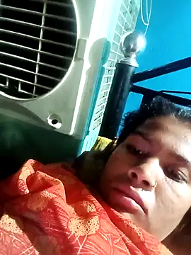 Snapshot of Soya8080 chatting on 19, 10, 2025 Soya8080 online show from 19, 10, 2025