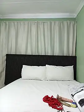 BubblyBeautiful online show from 29, 11, 2025