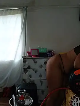 BubblyBeautiful online show from 27, 6, 2026