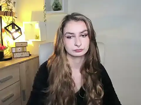 NinaBlond1 online show from 28, 11, 2025