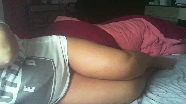 Lauray1 online show from 5, 4, 2026