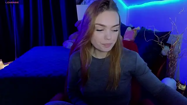 KitsyMoore online show from 22, 11, 2025