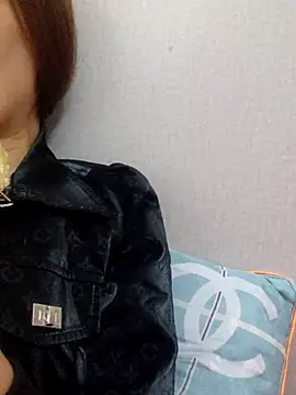 phuongxinhxan online show from 5, 11, 2025