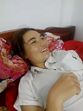 phuongxinhxan online show from 17, 11, 2025