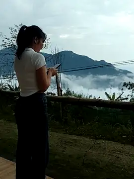 phuongxinhxan online show from 10, 3, 2026