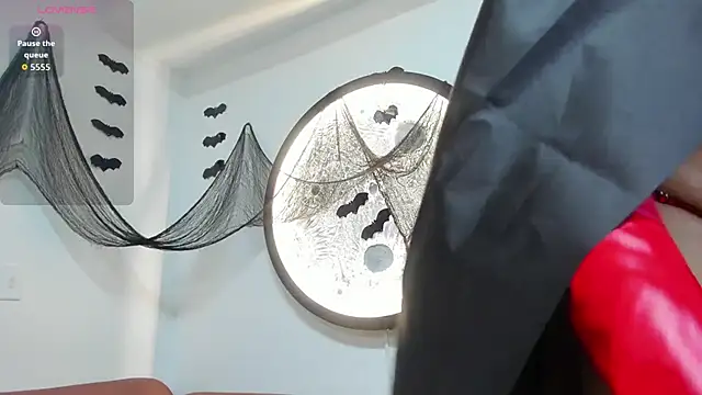 Isabella-Rosssi online show from 31, 10, 2025