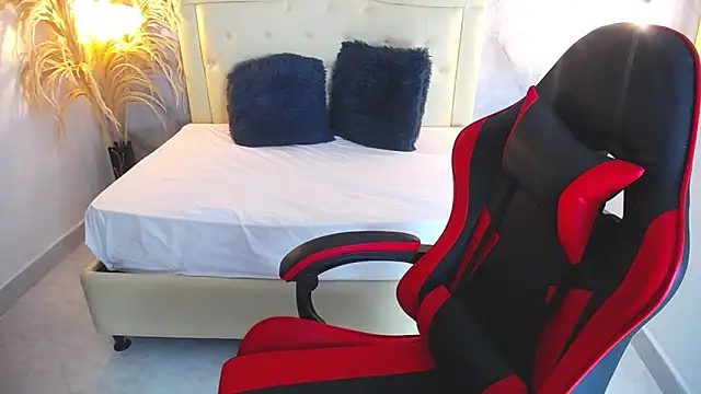 Snapshot of Samy_moore14 chatting on 11, 10, 2025 Samy moore14 online show from 11, 10, 2025