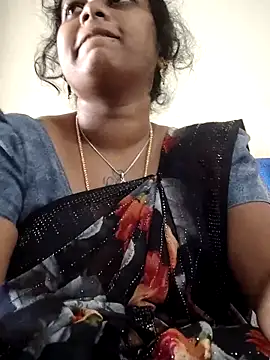 sweetqueen143 online show from 3, 10, 2025