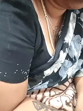 sweetqueen143 online show from 4, 3, 2026