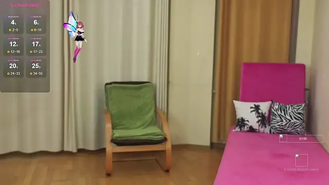 Snapshot of Reina__chan chatting on 13, 11, 2025 Reina chan online show from 13, 11, 2025