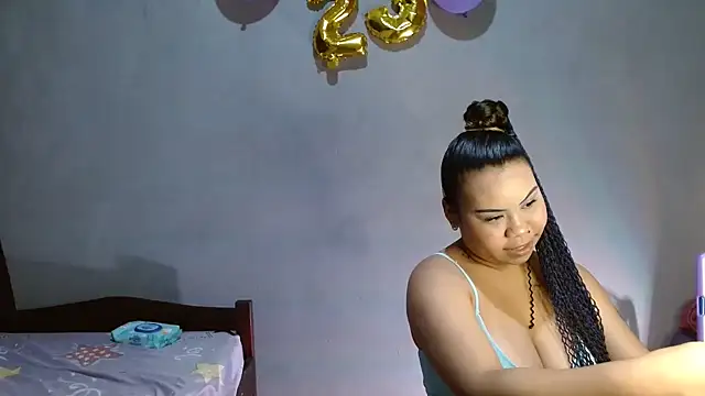 Snapshot of MelissaTommy chatting on 19, 10, 2025 MelissaTommy online show from 19, 10, 2025