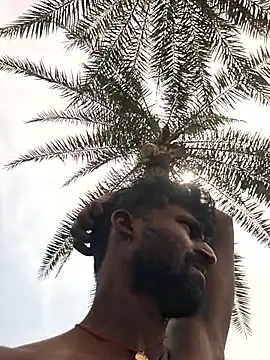 Snapshot of kkshan0923 chatting on 1, 4, 2026 kkshan0923 online show from 1, 4, 2026