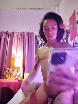 Snapshot of foxylena_latinalicious69 chatting on 25, 9, 2025 foxylena latinalicious69 online show from 25, 9, 2025